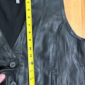 Vintage Tristan & Iseult-Guenine Leather Button Vest in black; all lined